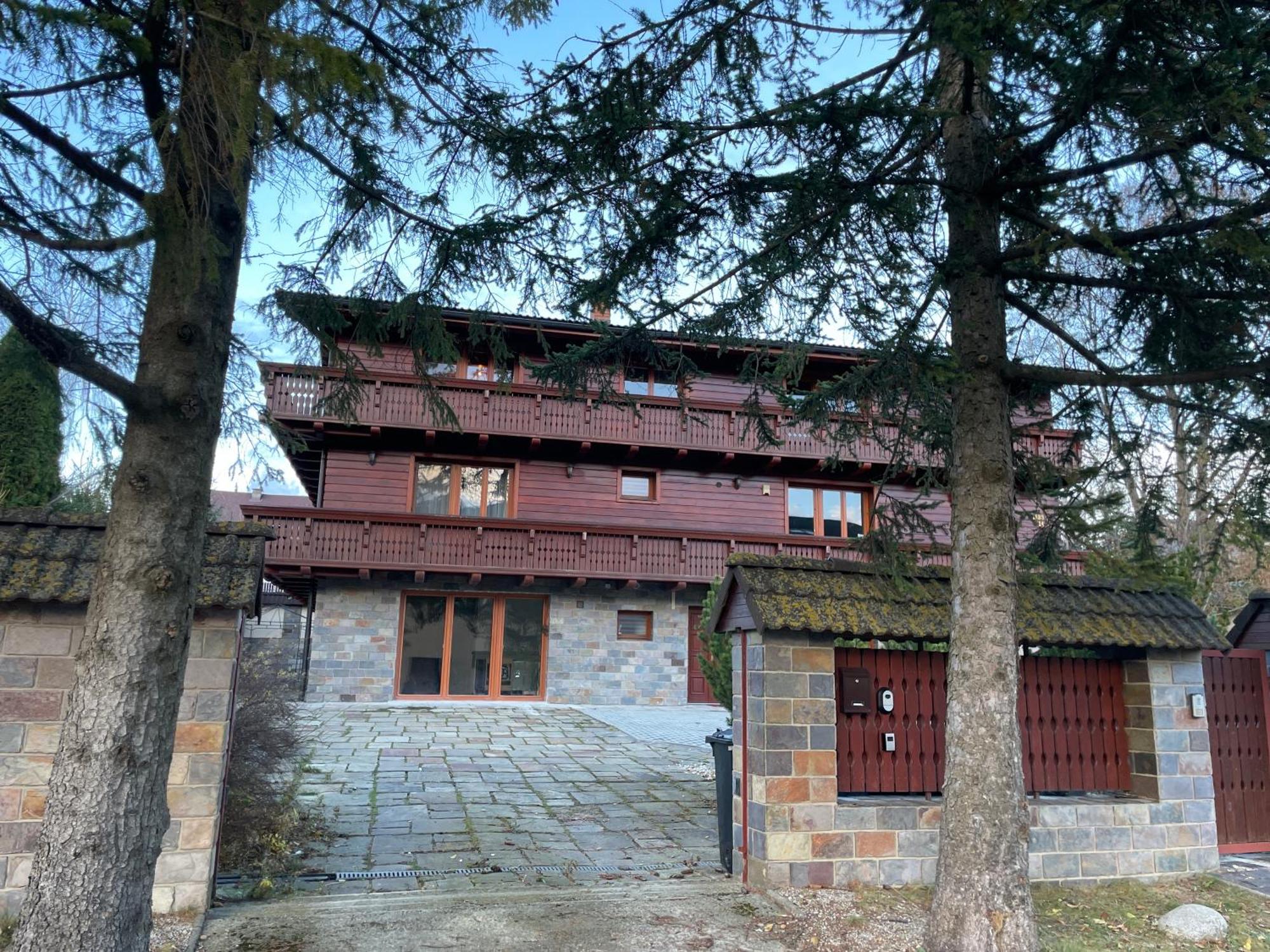 Apartman S Krbom Vedla Zubacky Tatranska Strba Dış mekan fotoğraf